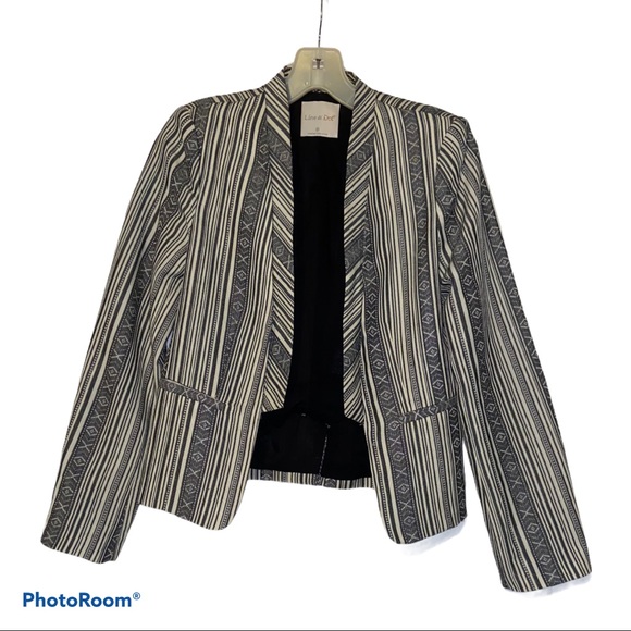 Trendy Boho Line and Dot Blazer